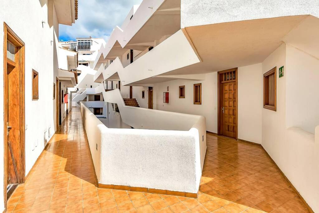 Modern Apartment In Parque Royal I, Playa Fanabe Costa Adeje  Esterno foto