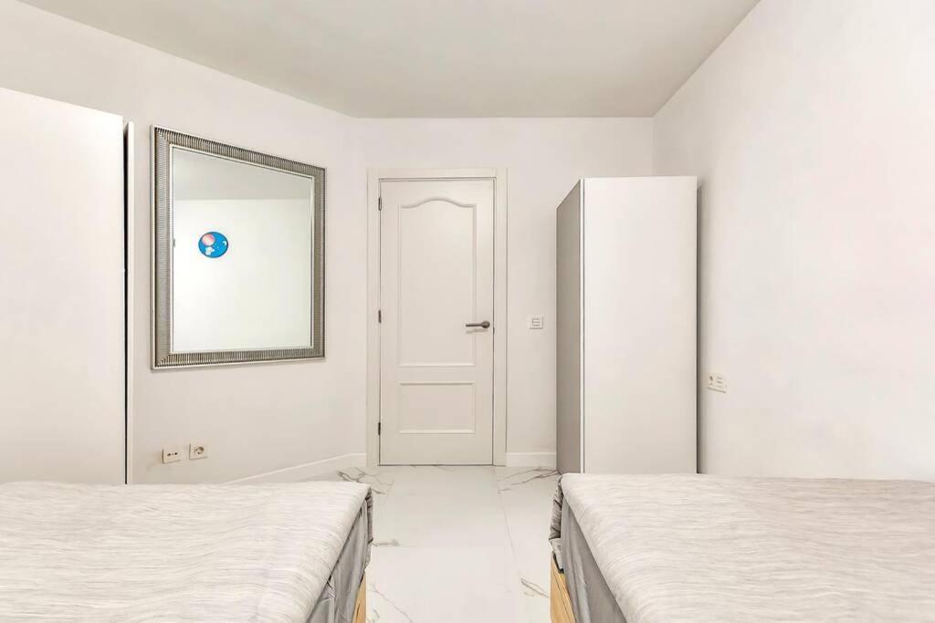 Modern Apartment In Parque Royal I, Playa Fanabe Costa Adeje  Esterno foto