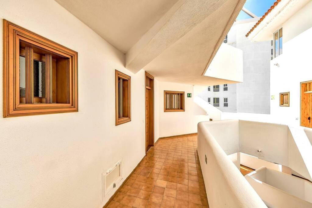 Modern Apartment In Parque Royal I, Playa Fanabe Costa Adeje  Esterno foto
